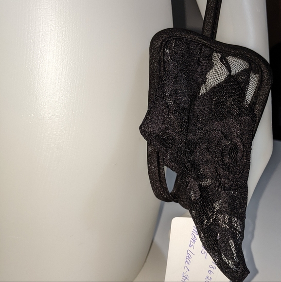 Mens Sexy lace C-string in black - Picture 2 of 2